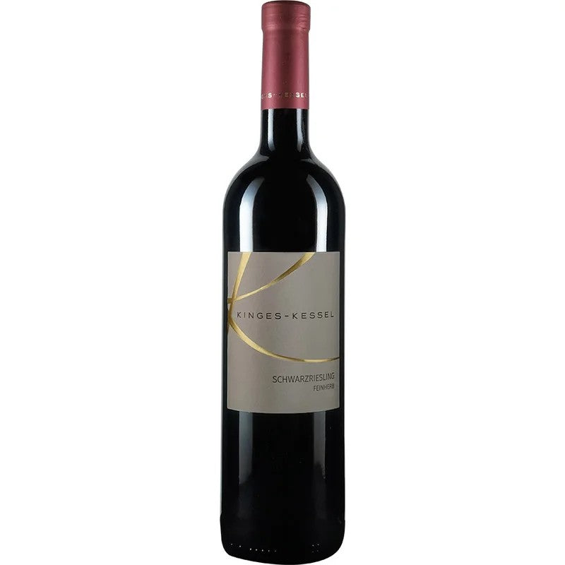 Kinges-Kessel2024Schwarzrieslingfeinherb