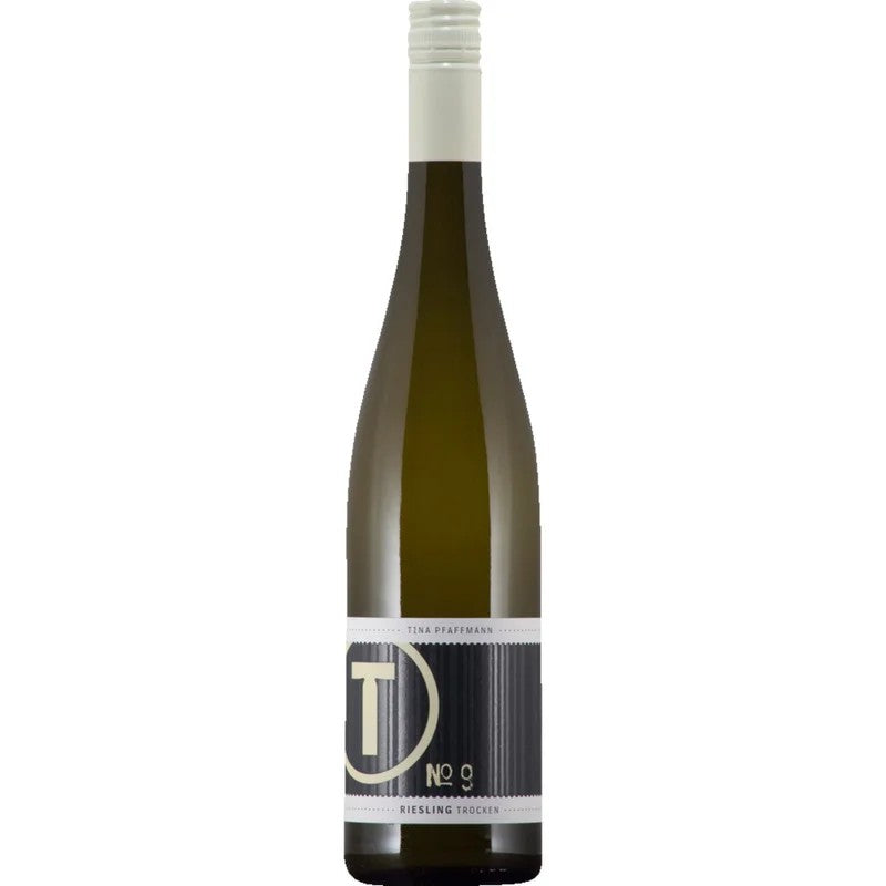 TinaPfaffmannRieslingtrocken–JetztbeiWirWinzer!